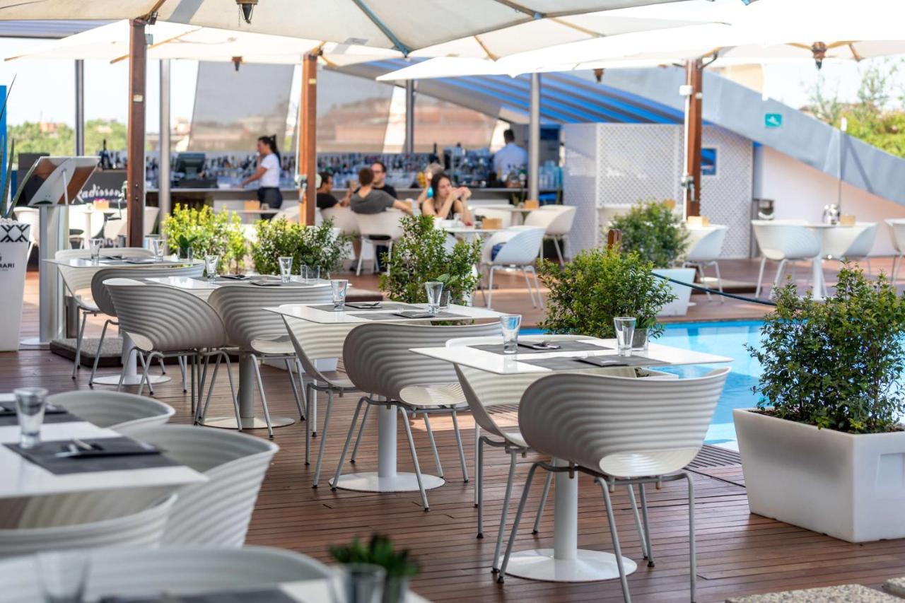 Radisson Blu Es. Hotel, Hotel Rom